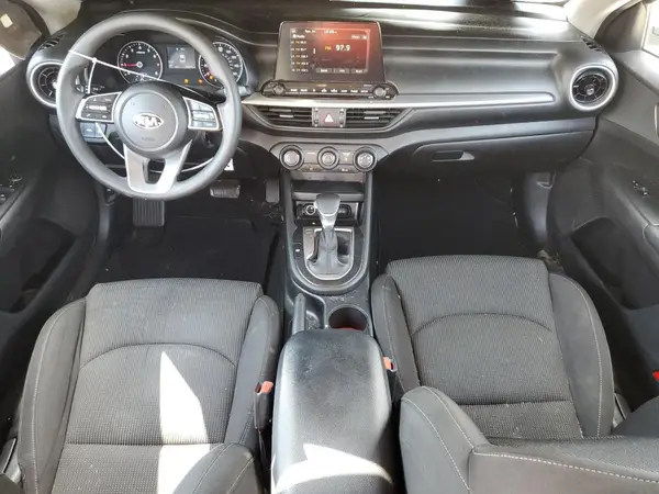 3KPF24AD9ME305927 2021 KIA FORTE - Image 8