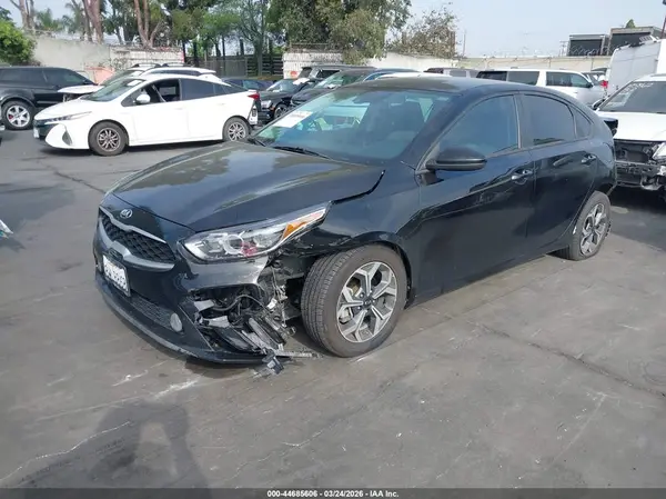 3KPF24AD9ME307015 2021 KIA FORTE - Image 2