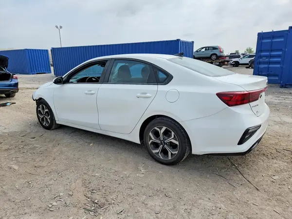 3KPF24AD9ME309959 2021 KIA FORTE - Image 2
