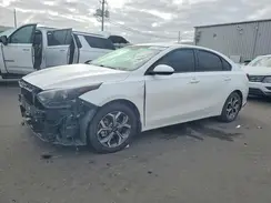 3KPF24AD9ME310318 2021 KIA FORTE