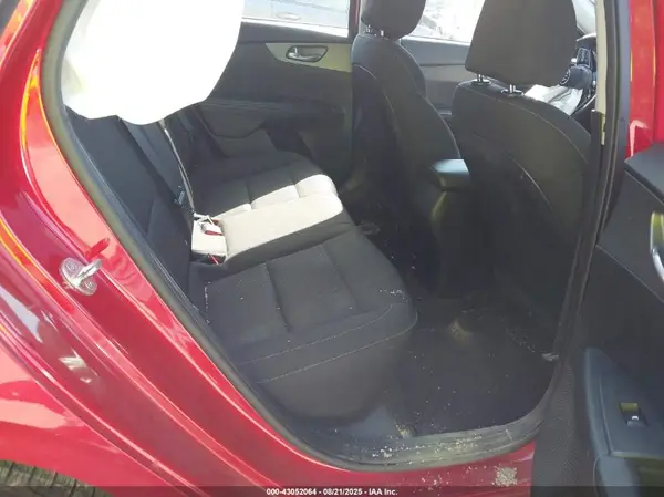 3KPF24AD9ME312831 2021 KIA FORTE - Image 8