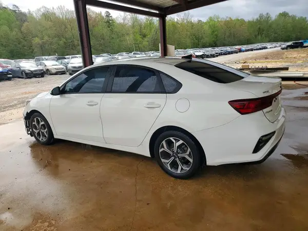 3KPF24AD9ME314692 2021 KIA FORTE - Image 2