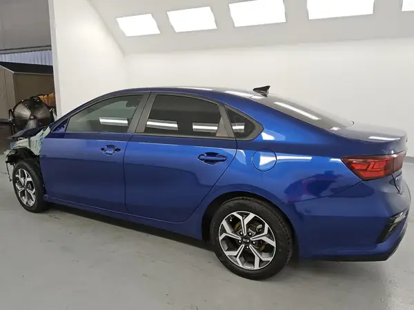 3KPF24AD9ME316135 2021 KIA FORTE - Image 2