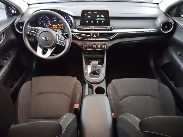 3KPF24AD9ME316135 2021 KIA FORTE - Image 8