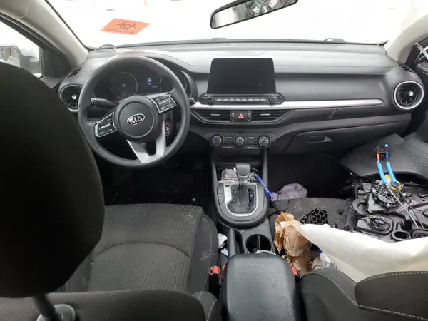 3KPF24AD9ME317916 2021 KIA FORTE - Image 8