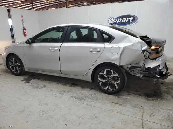 3KPF24AD9ME319200 2021 KIA FORTE - Image 2