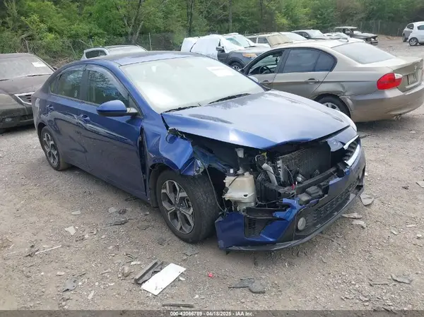 3KPF24AD9ME320220 2021 KIA FORTE - Image 1