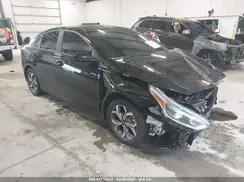 3KPF24AD9ME320279 2021 KIA FORTE