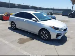 3KPF24AD9ME323814 2021 KIA FORTE