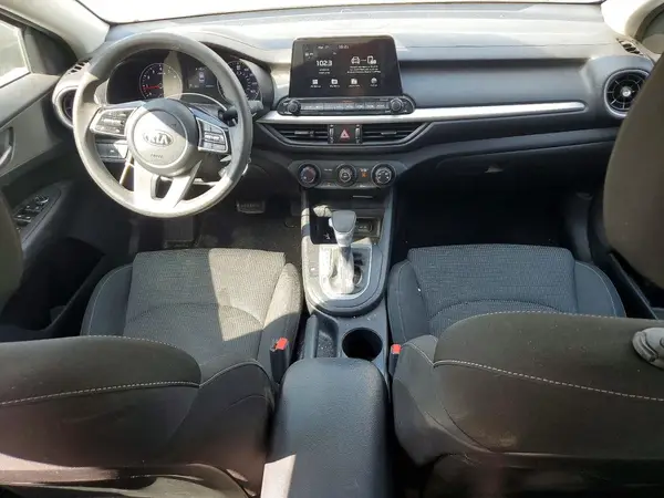 3KPF24AD9ME325112 2021 KIA FORTE - Image 8