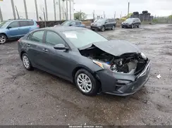 3KPF24AD9ME325126 2021 KIA FORTE