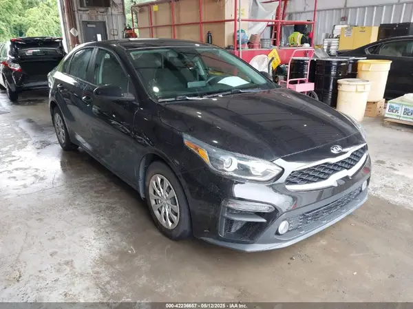 3KPF24AD9ME326633 2021 KIA FORTE - Image 1