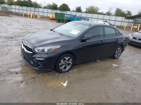 3KPF24AD9ME330391 2021 KIA FORTE - Image 2
