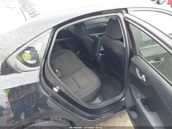 3KPF24AD9ME330391 2021 KIA FORTE - Image 8