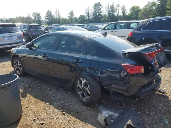 3KPF24AD9ME332657 2021 KIA FORTE - Image 2