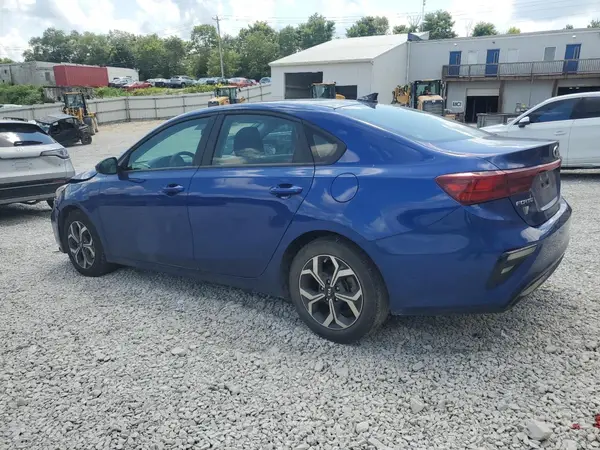 3KPF24AD9ME333310 2021 KIA FORTE - Image 2