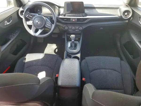 3KPF24AD9ME335011 2021 KIA FORTE - Image 8