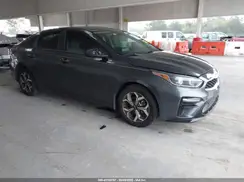 3KPF24AD9ME337292 2021 KIA FORTE