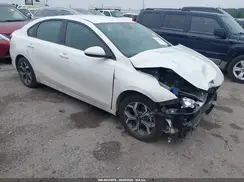 3KPF24AD9ME337583 2021 KIA FORTE