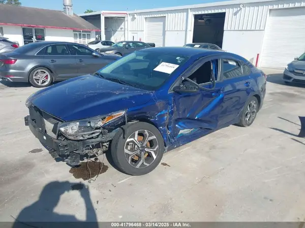 3KPF24AD9ME337664 2021 KIA FORTE - Image 2