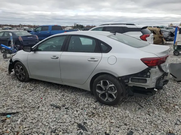 3KPF24AD9ME340192 2021 KIA FORTE - Image 2