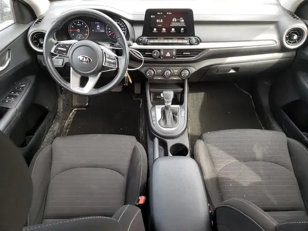 3KPF24AD9ME345263 2021 KIA FORTE - Image 8