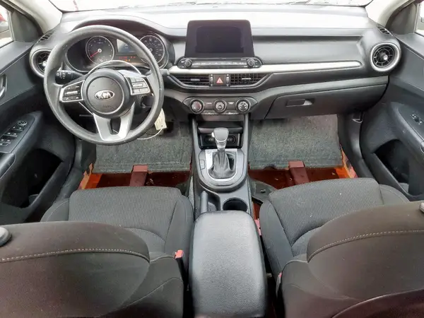3KPF24AD9ME346641 2021 KIA FORTE - Image 8