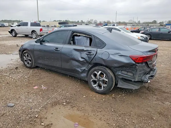 3KPF24AD9ME348244 2021 KIA FORTE - Image 2