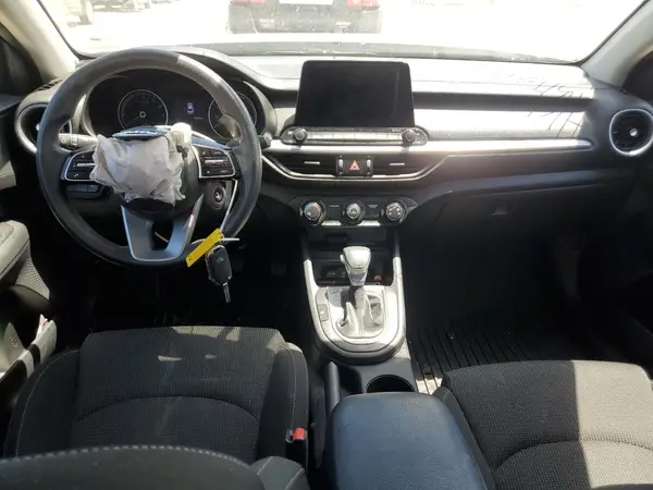 3KPF24AD9ME349278 2021 KIA FORTE - Image 8