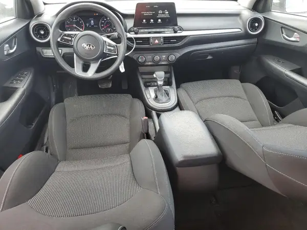 3KPF24AD9ME349359 2021 KIA FORTE - Image 8
