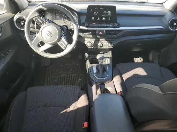 3KPF24AD9ME353072 2021 KIA FORTE - Image 8