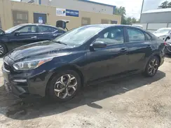 3KPF24AD9ME353346 2021 KIA FORTE
