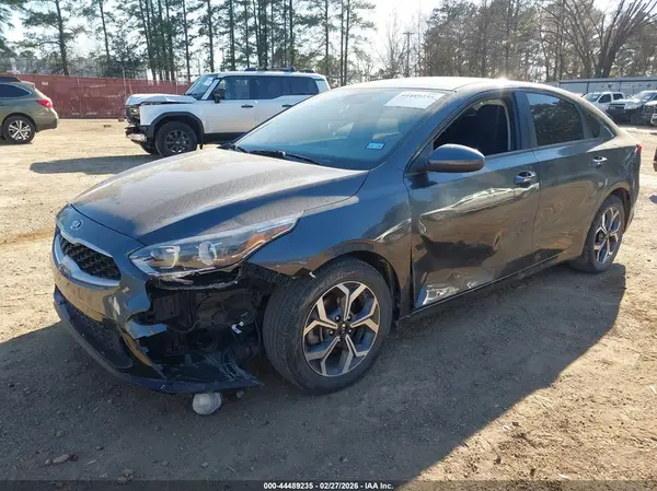 3KPF24AD9ME353489 2021 KIA FORTE - Image 2