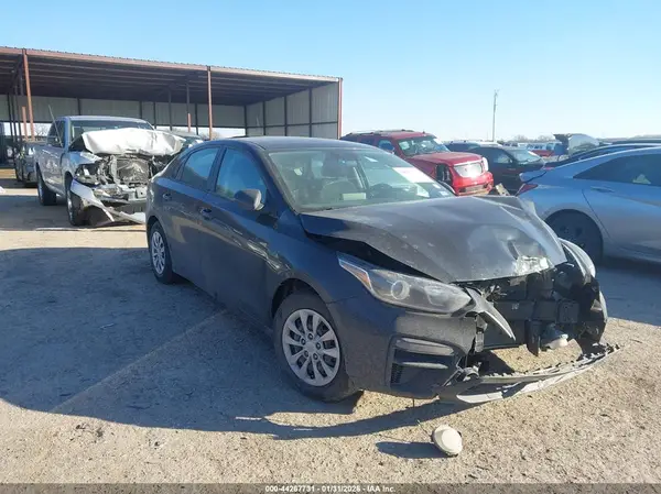 3KPF24AD9ME354321 2021 KIA FORTE - Image 1