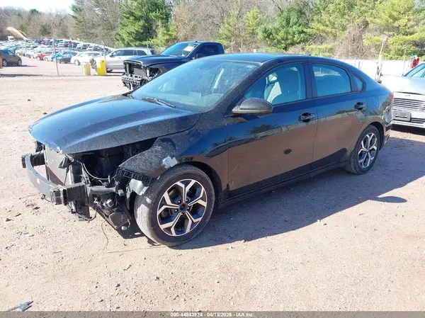 3KPF24AD9ME355100 2021 KIA FORTE - Image 2