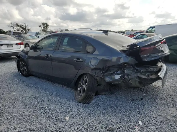3KPF24AD9ME357476 2021 KIA FORTE - Image 2