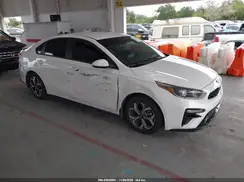 3KPF24AD9ME358398 2021 KIA FORTE