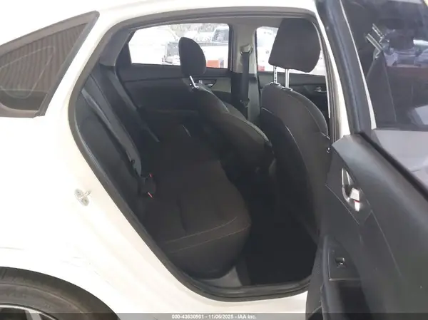 3KPF24AD9ME358398 2021 KIA FORTE - Image 8