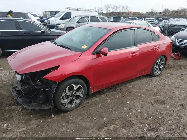 3KPF24AD9ME358868 2021 KIA FORTE - Image 2
