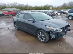 3KPF24AD9ME359860 2021 KIA FORTE