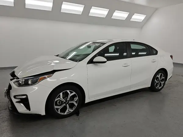 3KPF24AD9ME365545 2021 KIA FORTE - Image 1