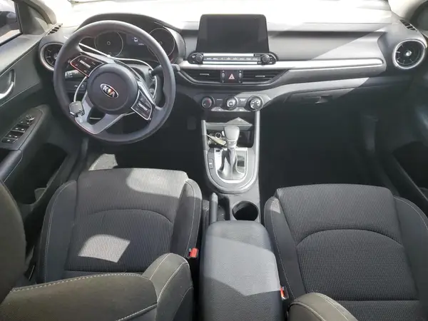 3KPF24AD9ME367361 2021 KIA FORTE - Image 8