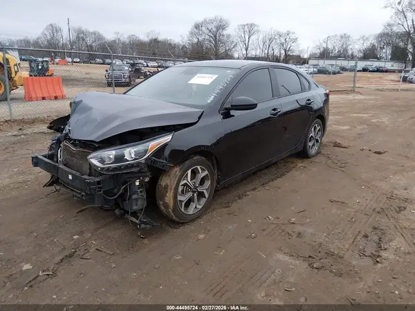 3KPF24AD9ME369773 2021 KIA FORTE - Image 2