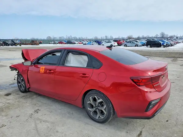 3KPF24AD9ME371149 2021 KIA FORTE - Image 2