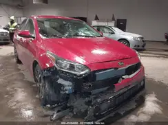 3KPF24AD9ME371555 2021 KIA FORTE