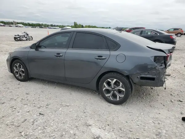 3KPF24AD9ME375959 2021 KIA FORTE - Image 2