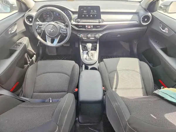 3KPF24AD9ME376075 2021 KIA FORTE - Image 8