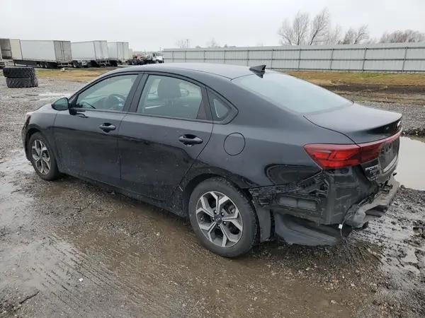 3KPF24AD9ME376349 2021 KIA FORTE - Image 2