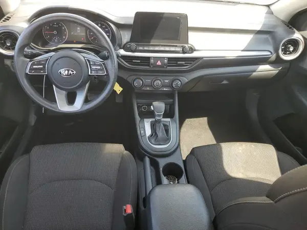 3KPF24AD9ME379588 2021 KIA FORTE - Image 8