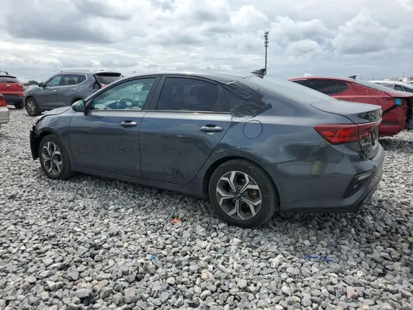 3KPF24AD9ME379722 2021 KIA FORTE - Image 2